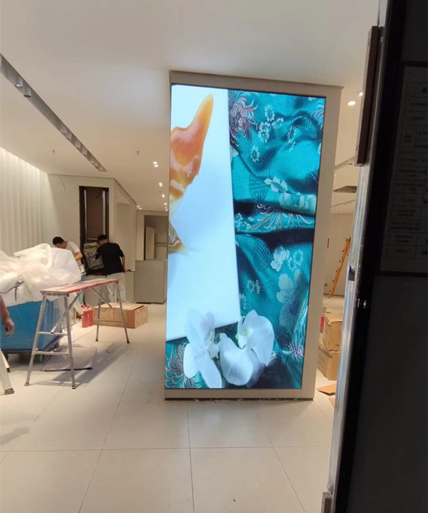 陵城商场门店转角LED显示屏